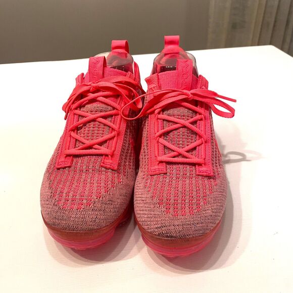 Nike Air VaporMax 2022 Flyknit Hyper Pink Running Shoes Women's Size‎ 8 - Picture 6 of 10